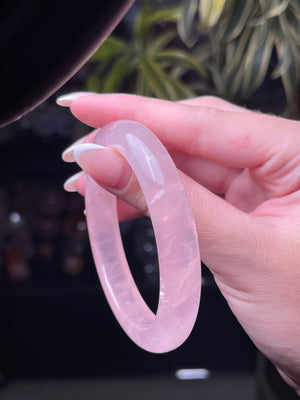 60mm Star Rose Quartz Bangle B