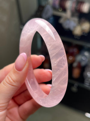 59mm Gemmy Rose Quartz Bangle G