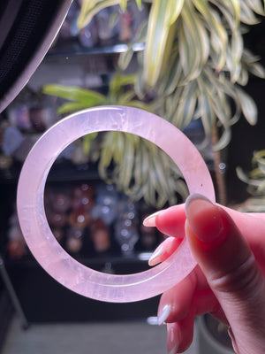 60mm Star Rose Quartz Bangle B